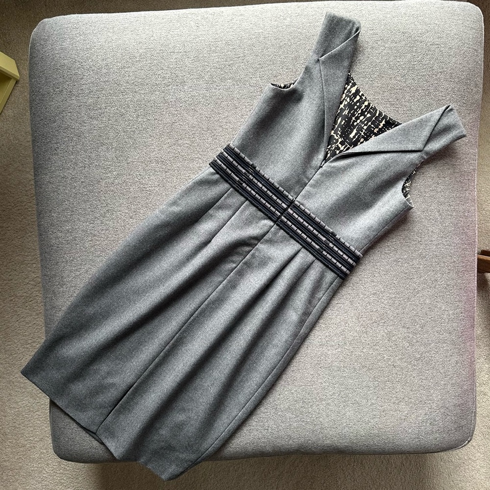 Lela Rose 100% Wool Sleeveless Dress NWOT Size 4 - Picture 3 of 6